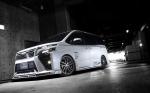 Toyota Voxy by Rowen 2017 года